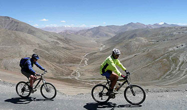 Lhasa to Kathmandu Mountain Biking